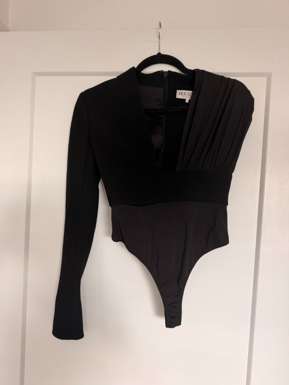 House of CB Skye Black Asymmetric One Sleeve Bodysuit XS - Picture 2 of 5